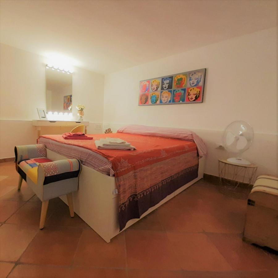 Movie Star Apartment With Garden Florence Exterior photo