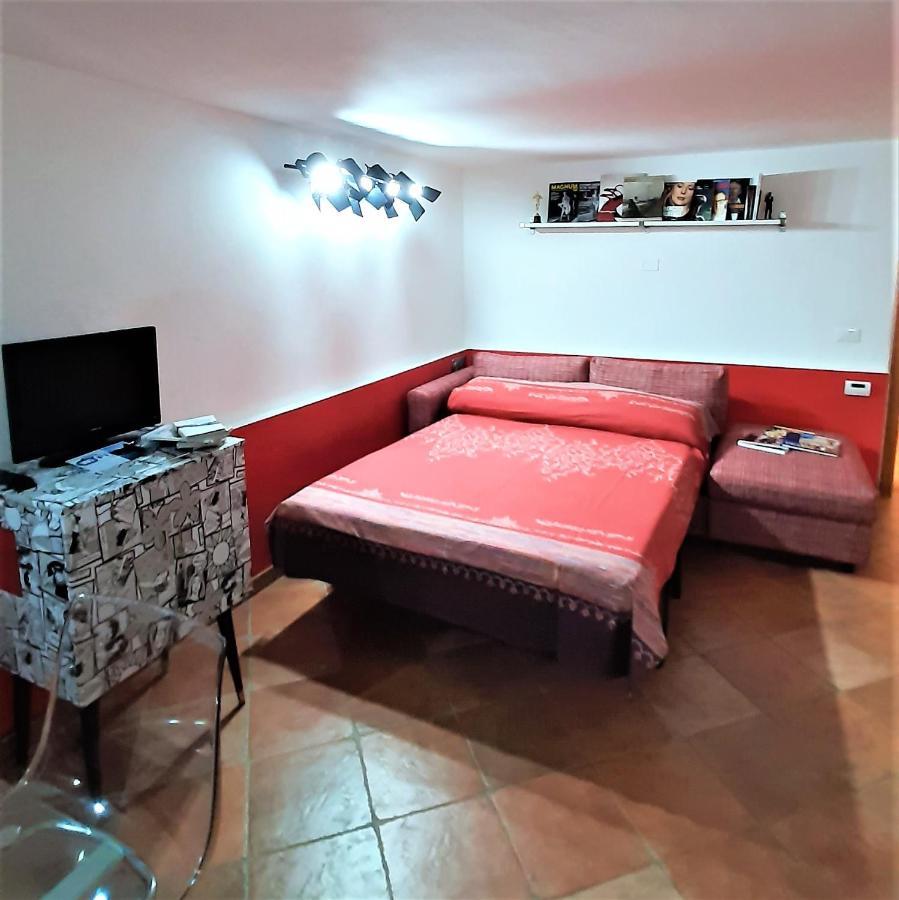 Movie Star Apartment With Garden Florence Exterior photo