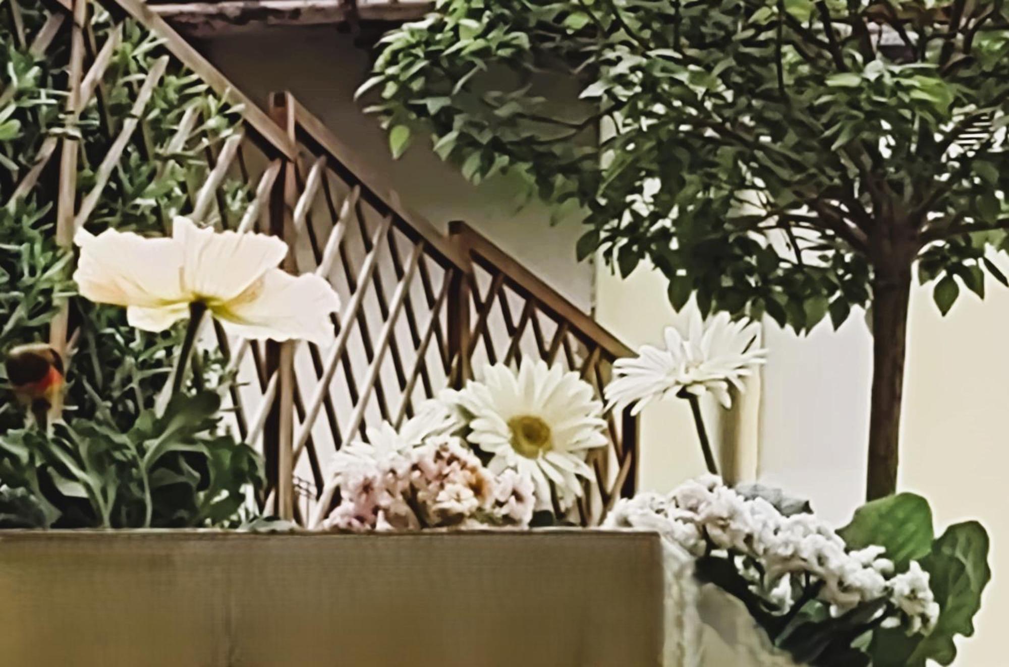 Movie Star Apartment With Garden Florence Exterior photo