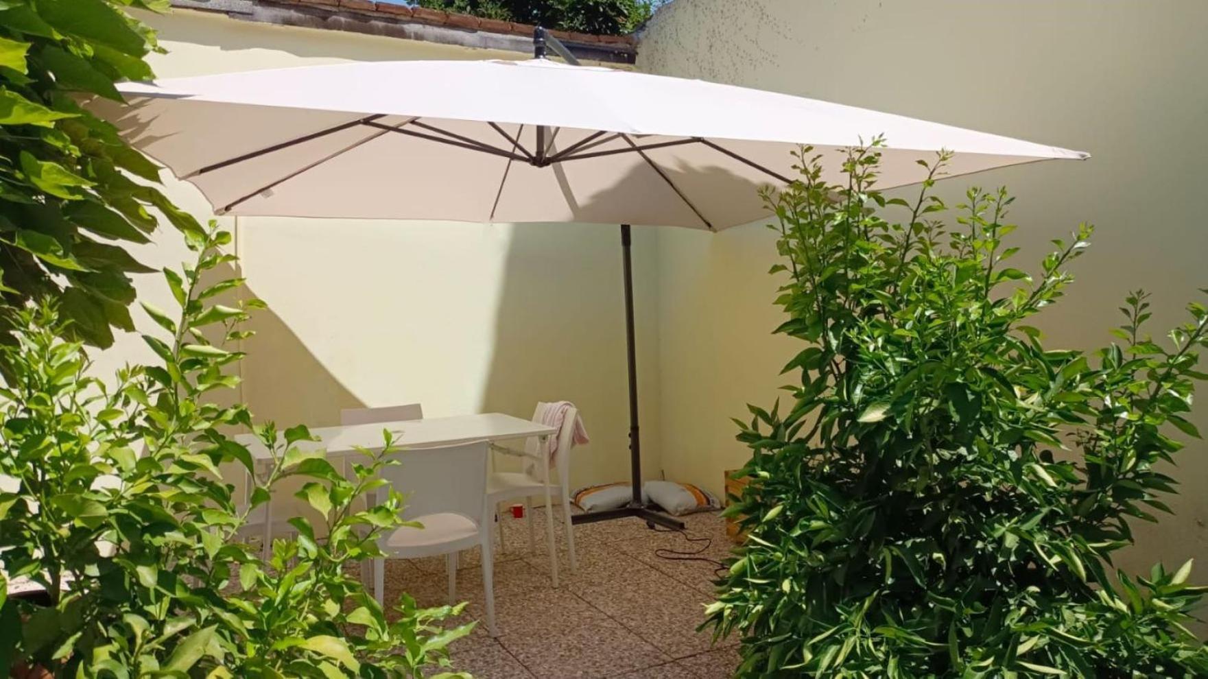 Movie Star Apartment With Garden Florence Exterior photo